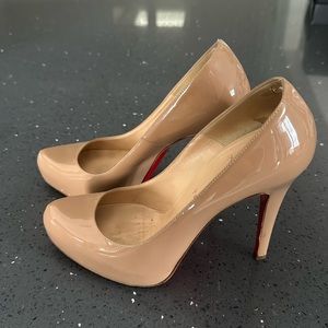 Nude Christian Louboutin Shoes 37